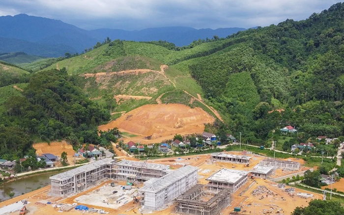 Đẩy nhanh tiến độ triển khai xây dựng, bảo đảm chất lượng các trường phổ thông nội trú liên cấp