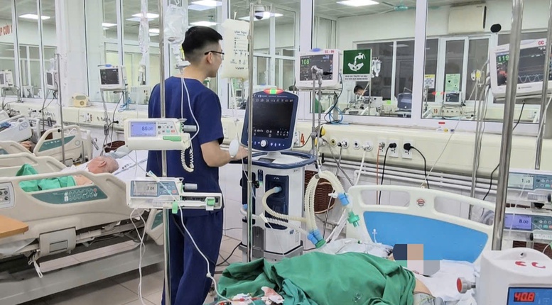 Khuyến cáo người cao tuổi và người có bệnh lý nền khi sốt xuất huyết gia tăng