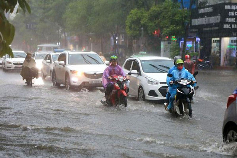 Thời tiết ngày 14/8: Bắc Bộ, Nam Bộ chiều tối mưa dông