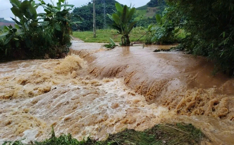 Nhiều xã ở Sơn La thiệt hại nặng do mưa lũ