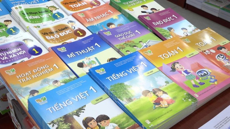 Bộ Giáo dục và Đào tạo yêu cầu bảo đảm đủ sách giáo khoa trước 30/8