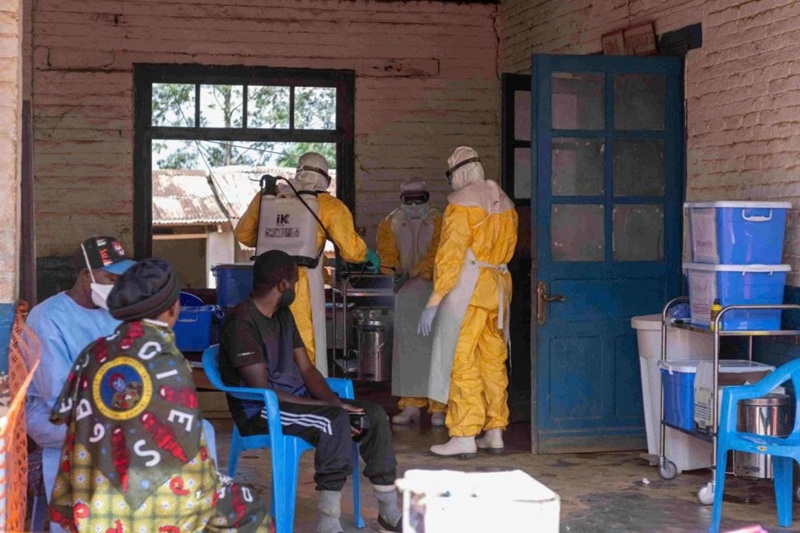 Dịch Ebola vẫn diễn biến phức tạp