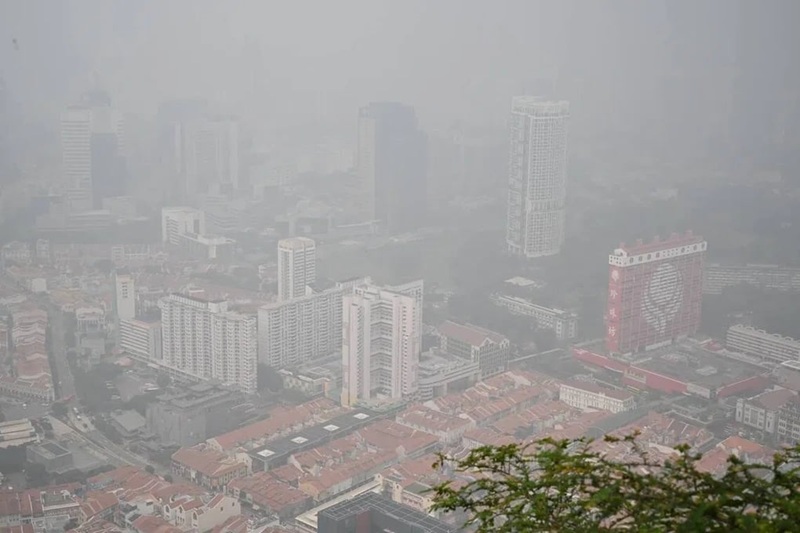 Singapore tăng cường các biện pháp ứng phó khói mù