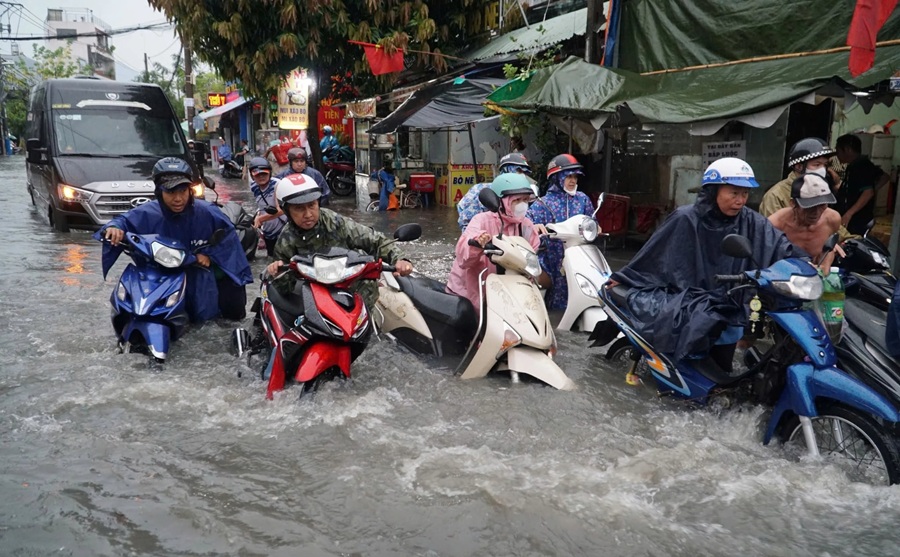 Phát triển đồng bộ hạ tầng thủy lợi, tiêu thoát nước, chống ngập úng đô thị
