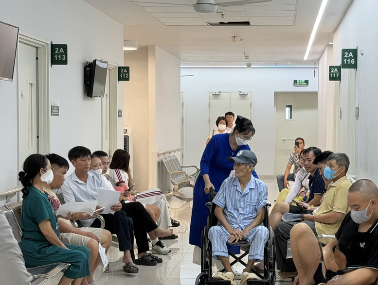 Thí điểm hướng dẫn khám chữa bệnh từ xa tại 11 tỉnh, thành và 5 bệnh viện